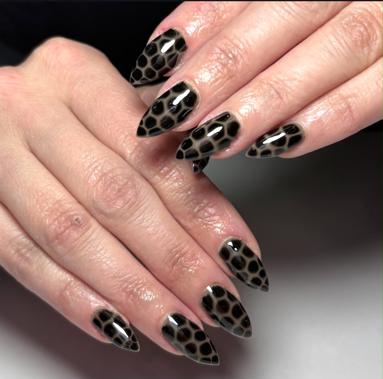 Trabajo de uñas 1